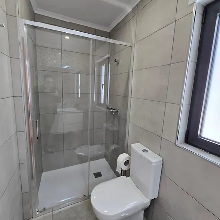 Hébergement de vacances Vivenda Branca Martinho - Totalmente Remodelado